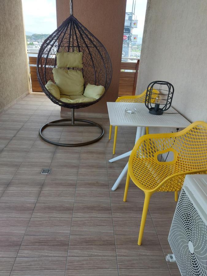 Ferienwohnung Lux Green Apartament 2 Brașov Exterior foto